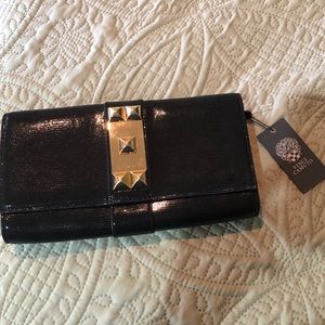 Black Vince Camuto clutch
